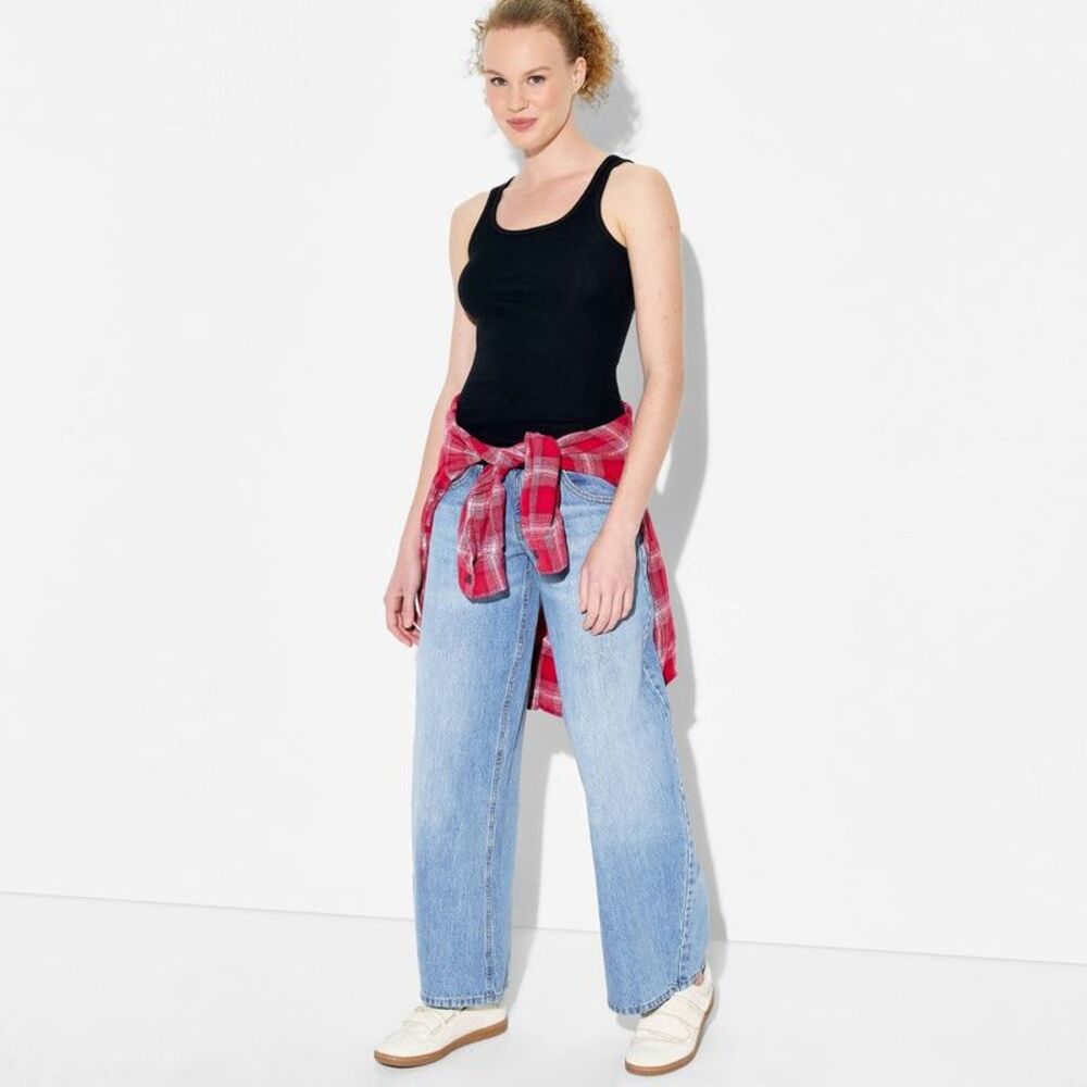 Women's Mid-Rise Barrel Leg Jeans - Wild Fable Medium Wash 12